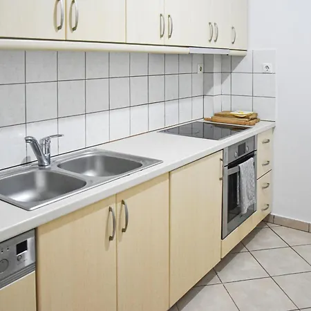 Apartment In Ampelokipoi Athens
